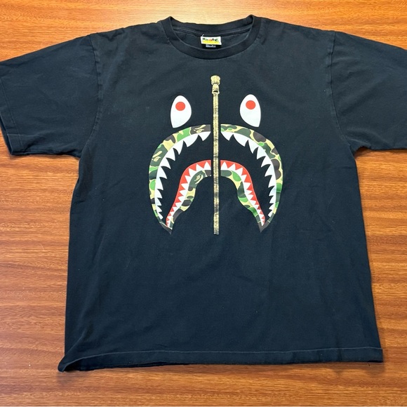 Bape Black Shark Tee - Picture 1 of 2